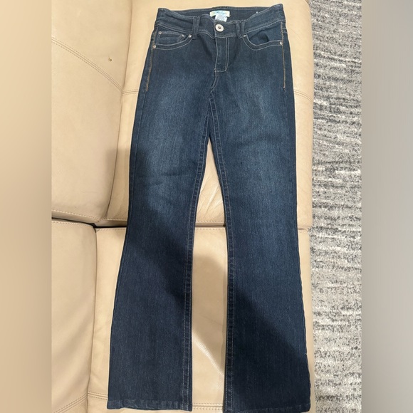 Z. Cavaricci 32” Dark Wash Denim Bootcut Jeans Size 8. - Picture 4 of 17